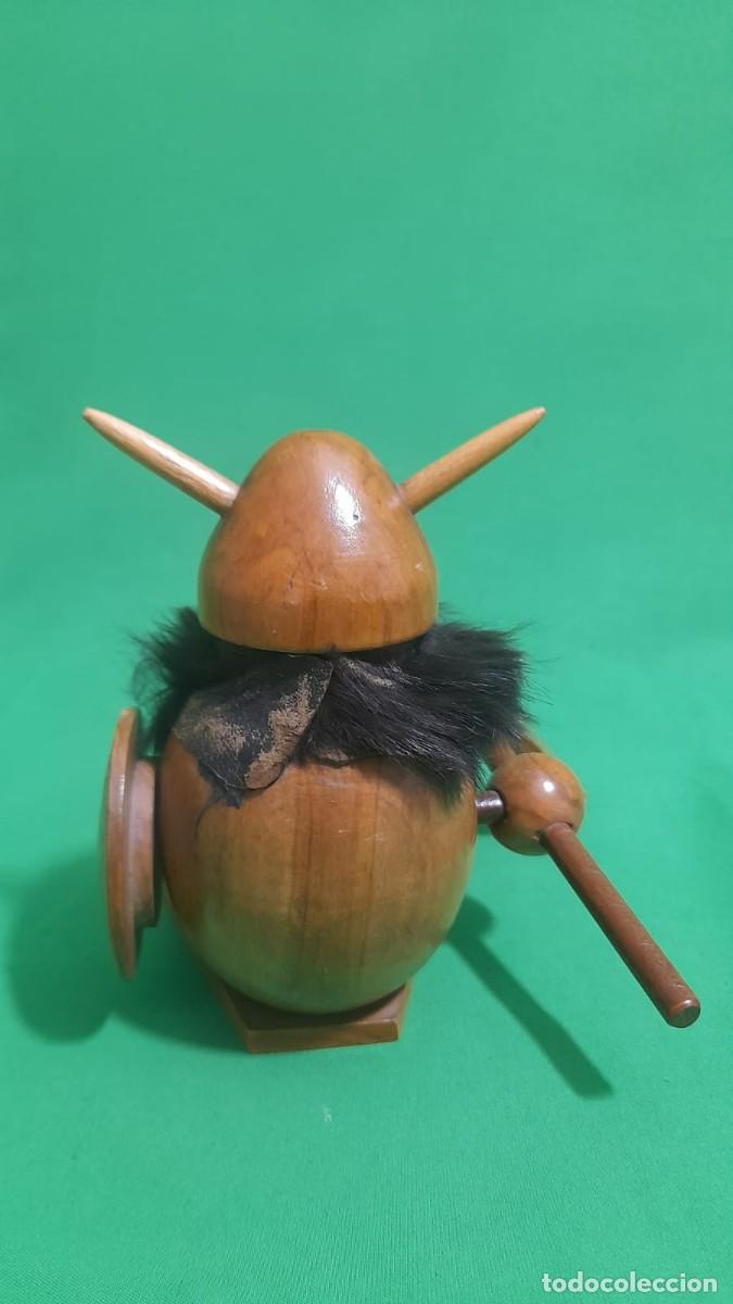 Vintage: VIKINGO DE MADERA DE OLIVO - Foto 3