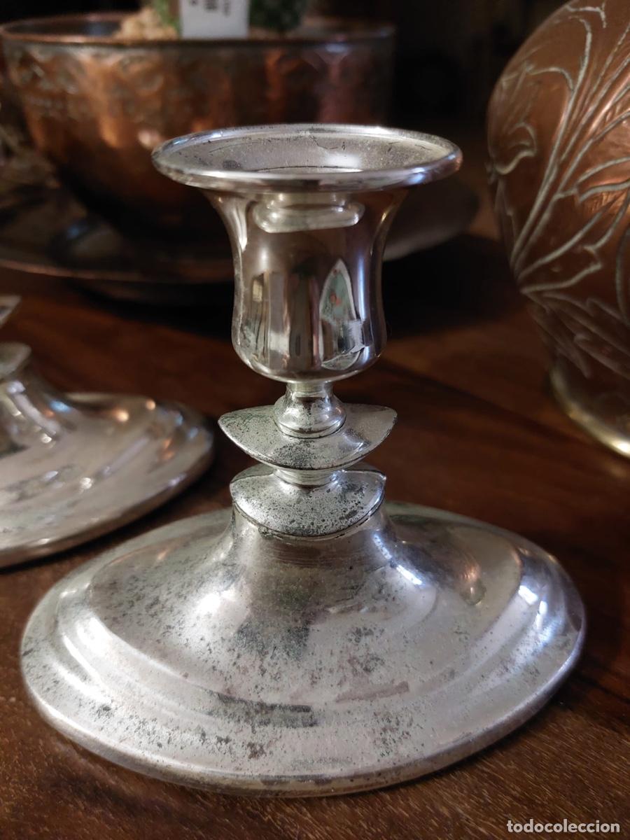 Vintage: DOS CANDELABROS METAL - Foto 2