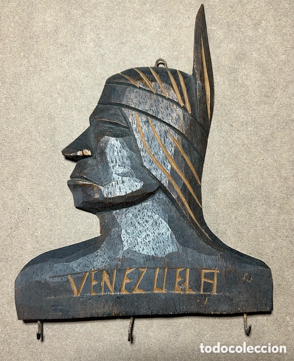 Vintage: Cuelgallaves de madera de Venezuela