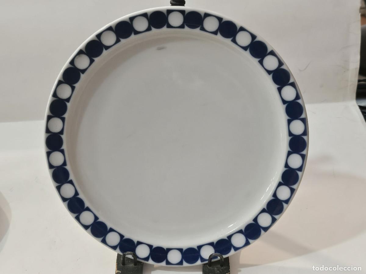 Vintage: plato de porcelana firmado - Foto 1