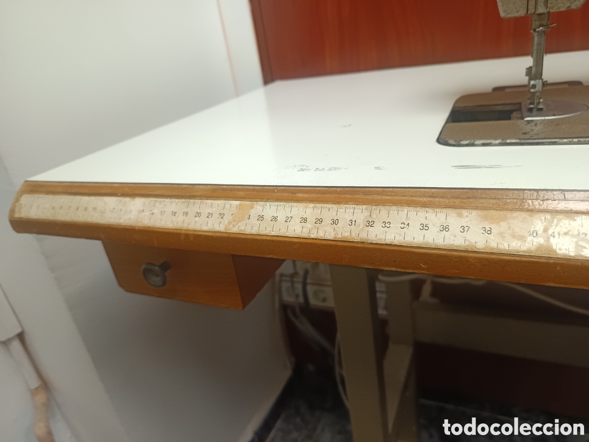 Vintage: Maquina de coser singer - Foto 3