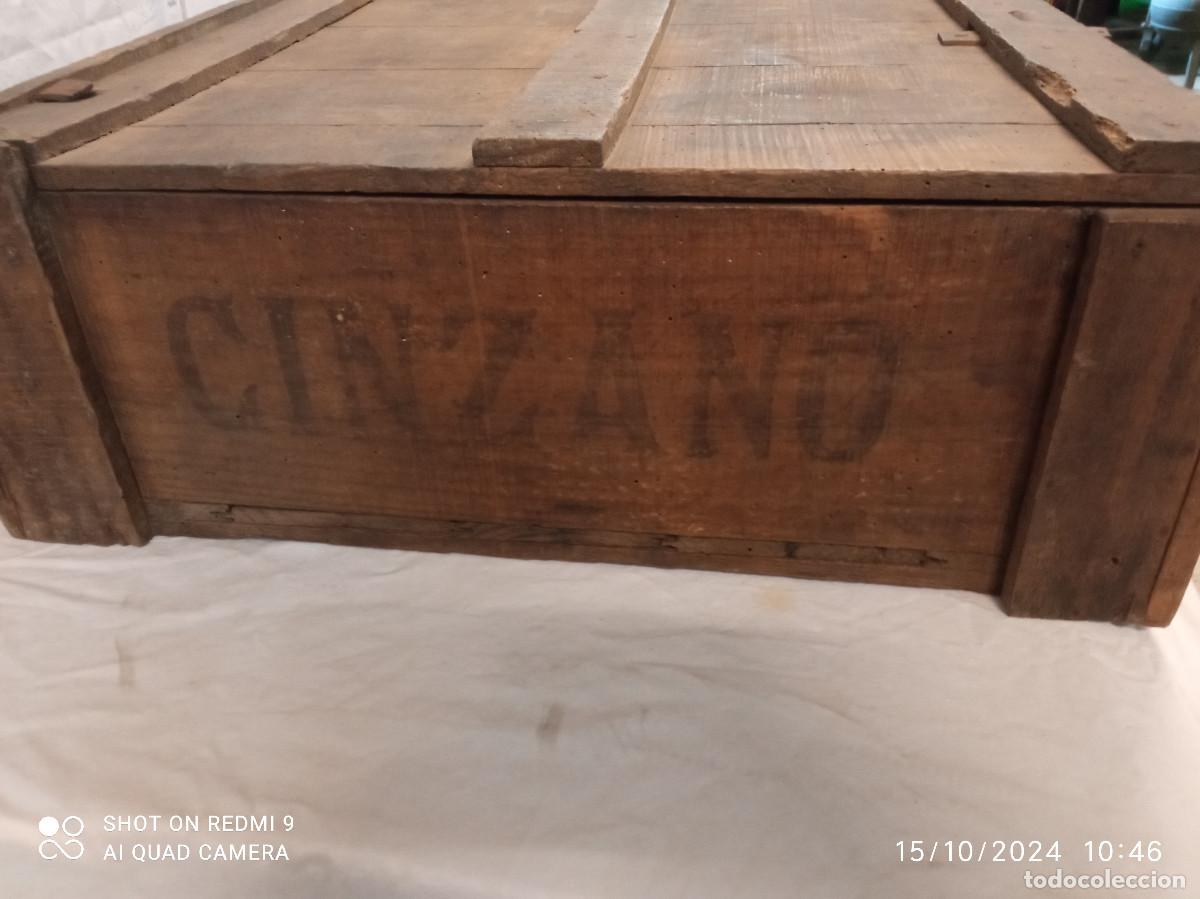 Vintage: Caja de madera de Cinzano con botellas - Foto 6