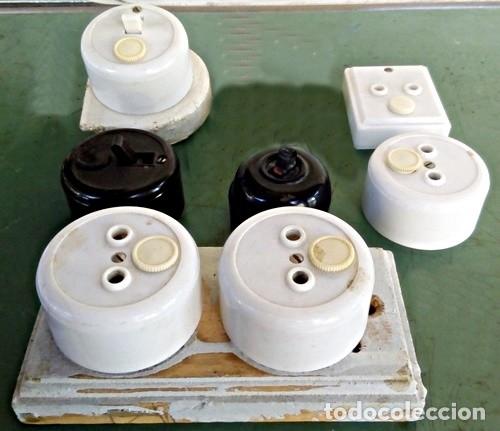 Vintage: Lote de enchufes e interruptores retro - Foto 1