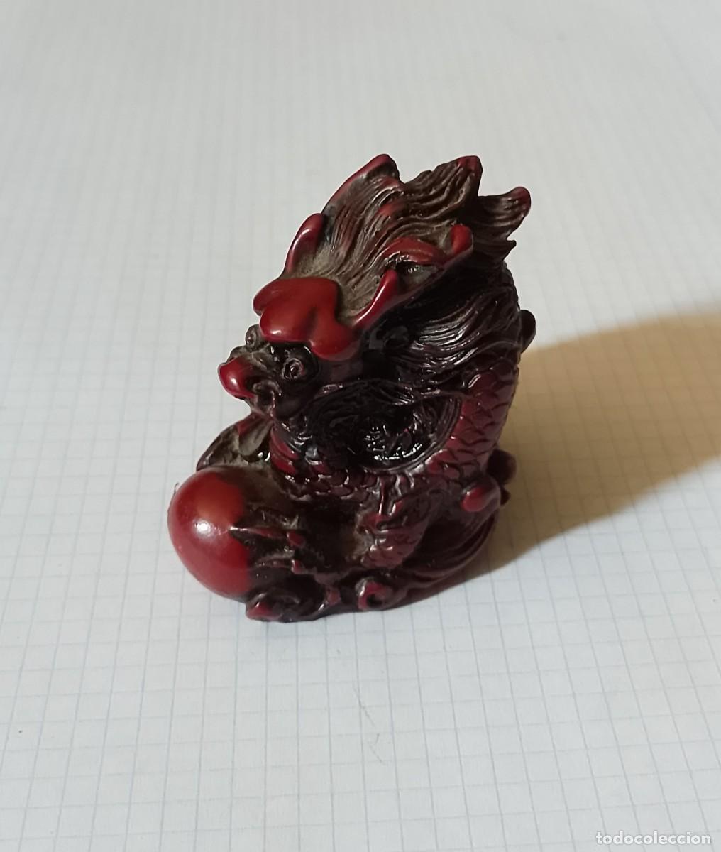 Vintage: Drag&oacute;n chino de resina - Foto 1