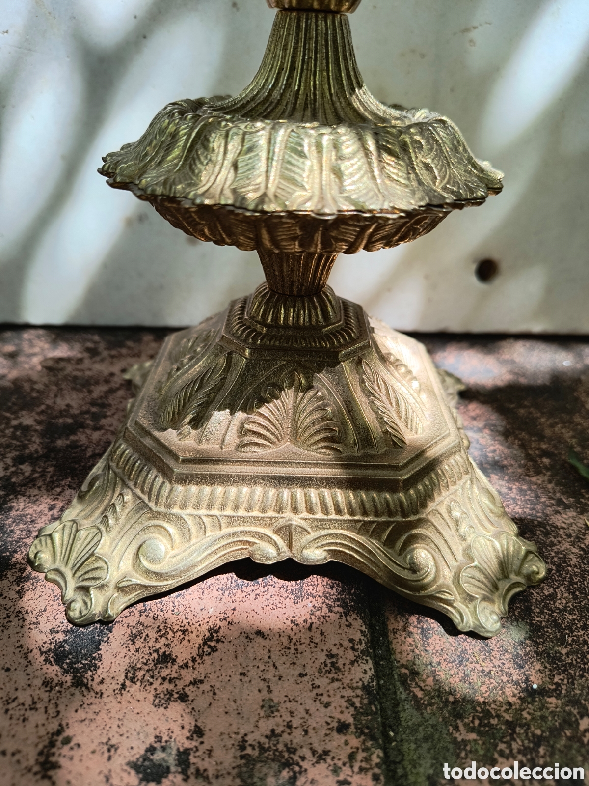 Vintage: PIE DE LAMPARA DE LATON - Foto 2
