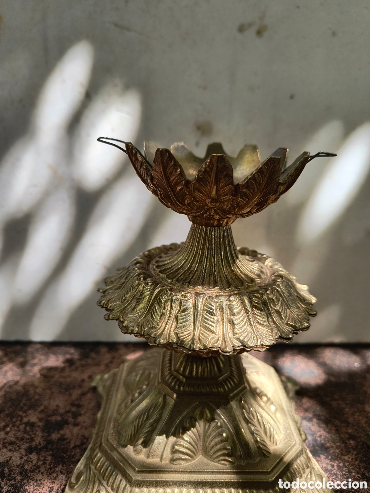 Vintage: PIE DE LAMPARA DE LATON - Foto 3