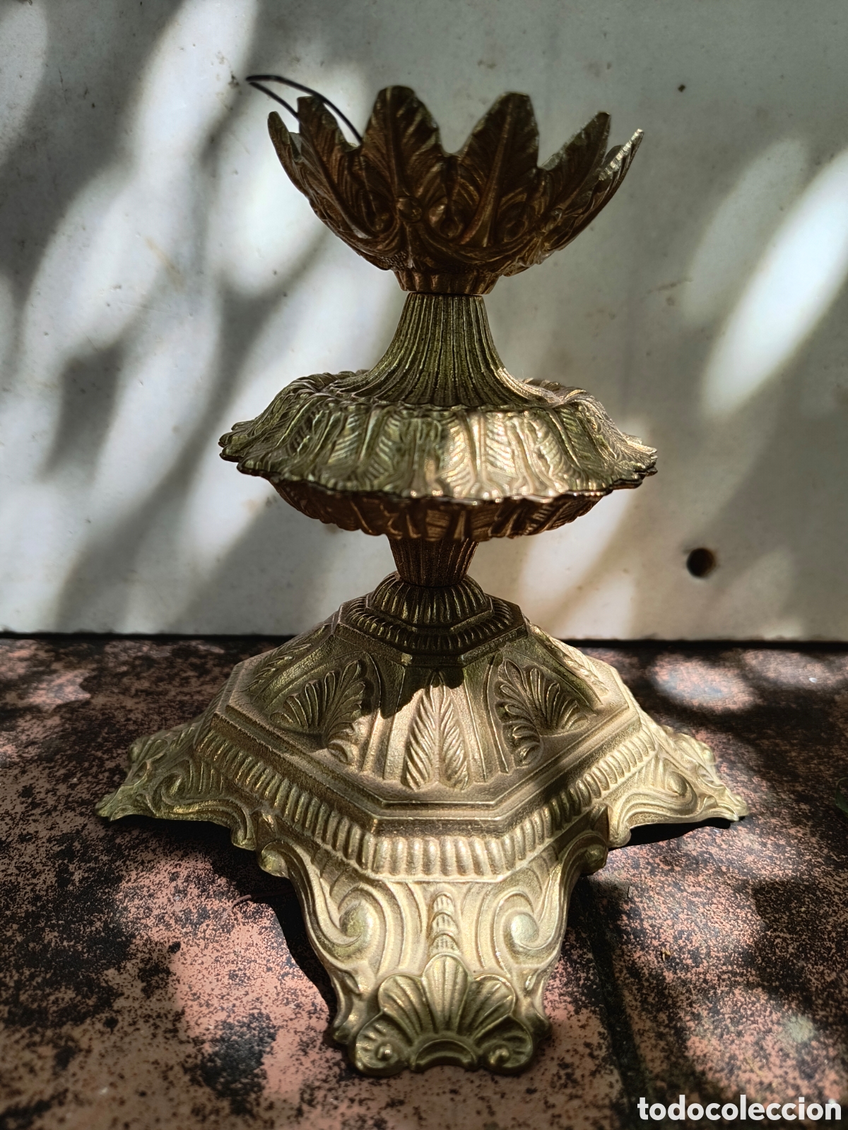 Vintage: PIE DE LAMPARA DE LATON - Foto 5