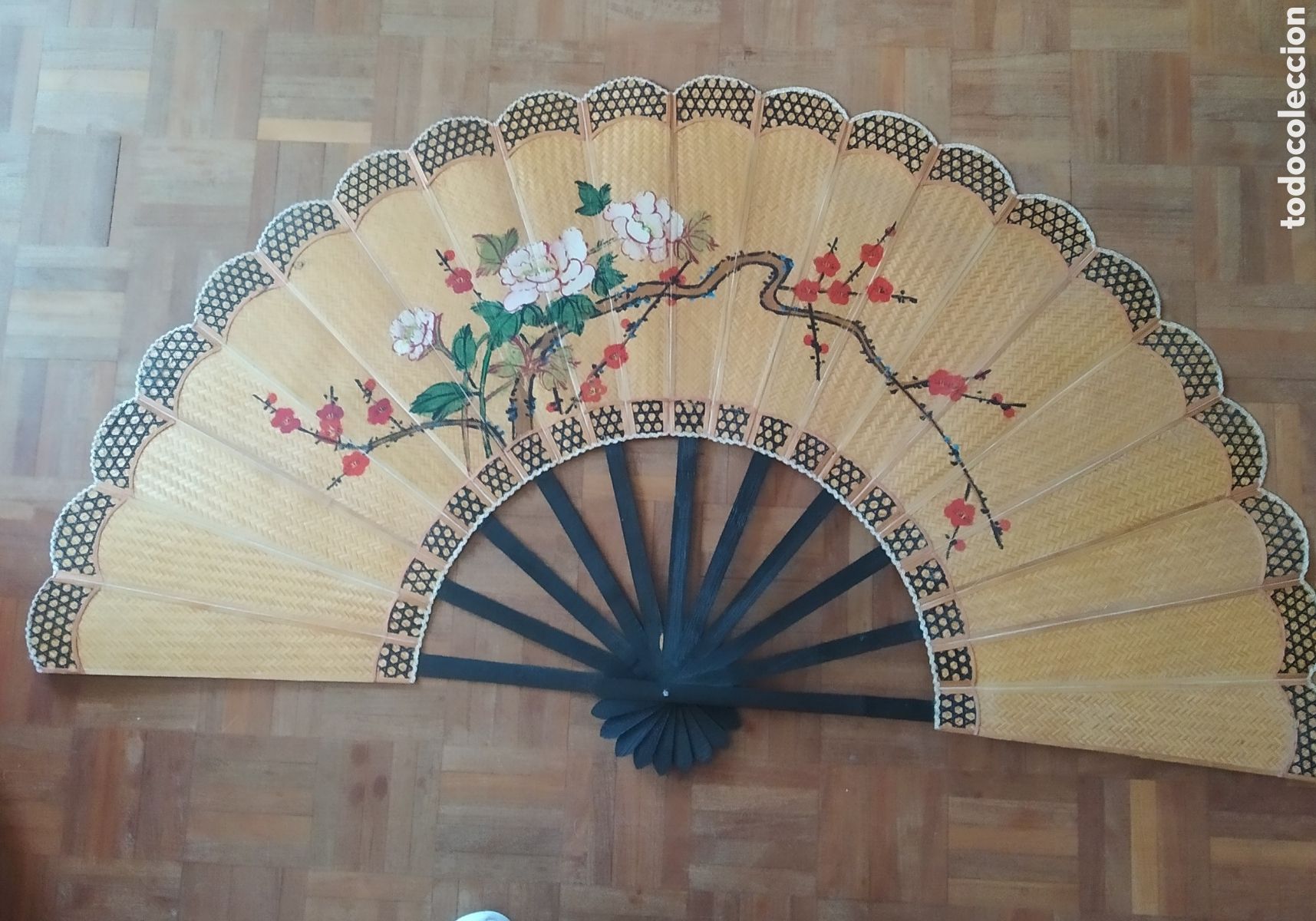 Vintage: Gran abanico decorativo Chino de bamb&uacute;. - Foto 1