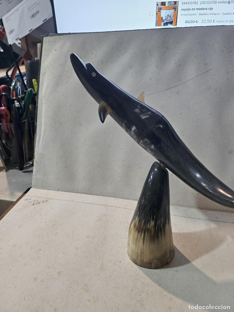 Vintage: delfin hecho de asta de toro - Foto 1