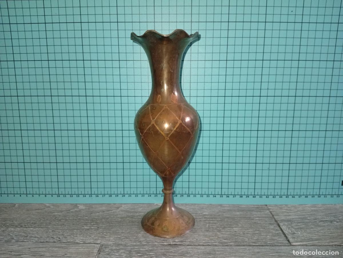 Vintage: Bonito Jarr&oacute;n de bronce labrado vintage - Foto 1