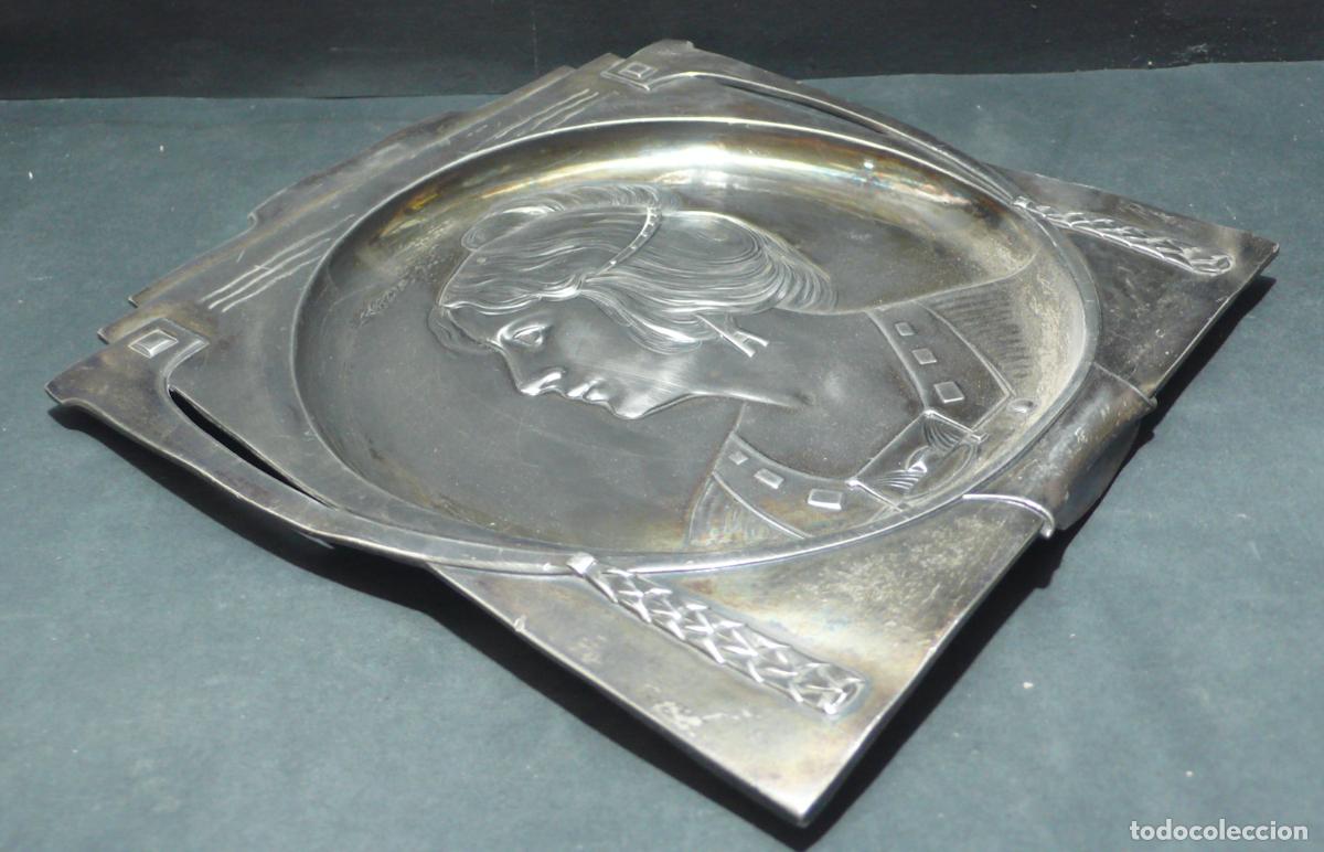 Vintage: PEQUE&Ntilde;A BANDEJA DE METAL - Foto 5