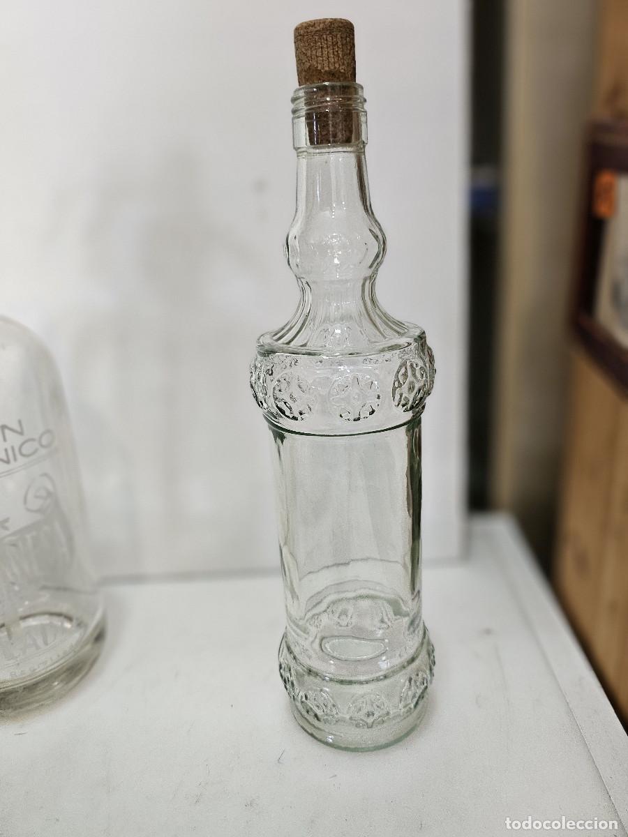 Vintage: botella de cristal antigua - Foto 1
