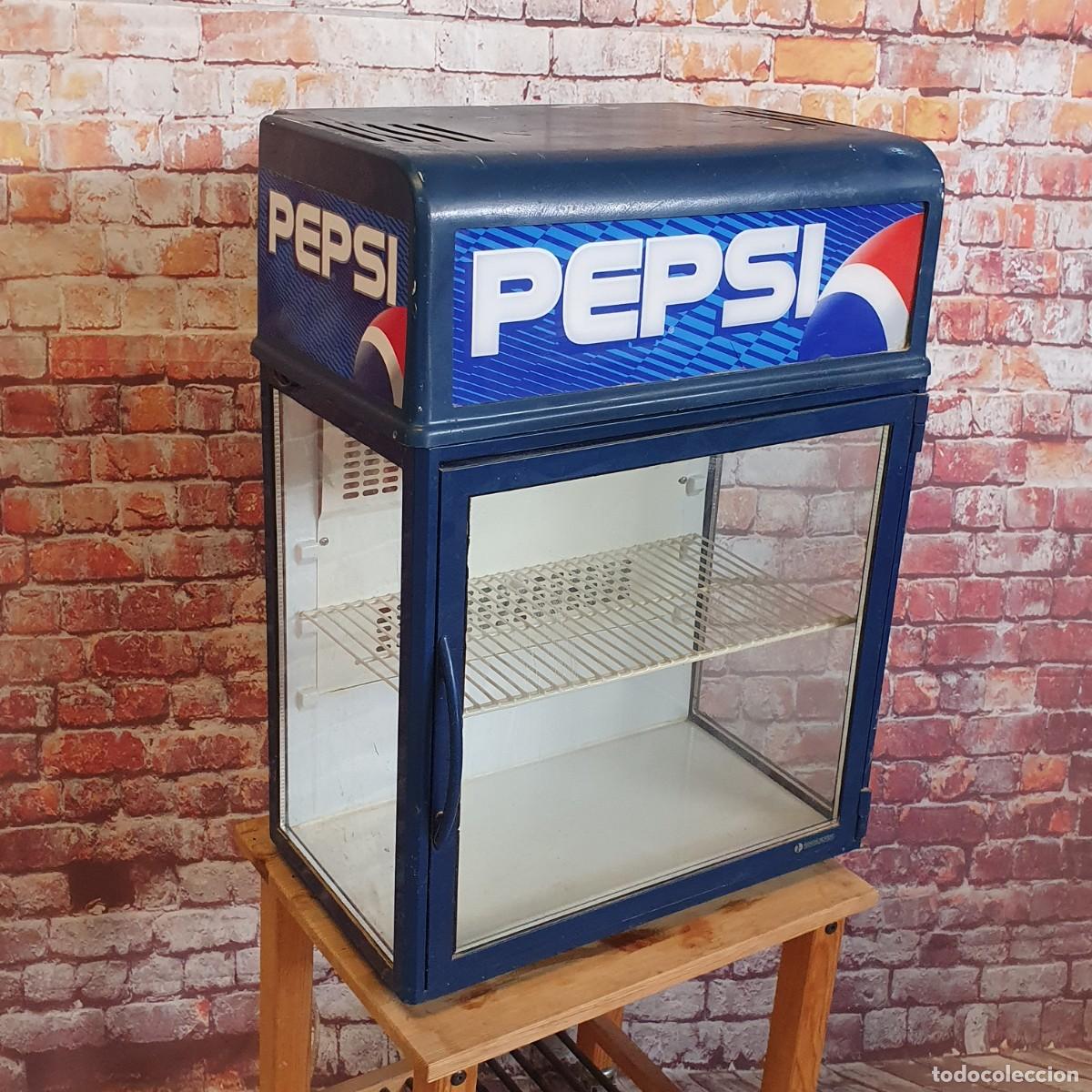 Vintage: Nevera expositora vintage de Pepsi - Foto 1