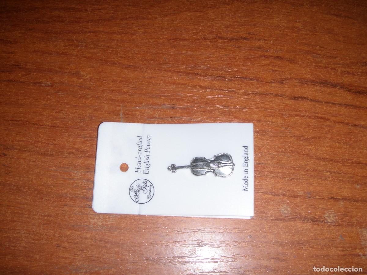 Vintage: PIN VIOLONCHELO HECHO EN INGLATERRA - Foto 1