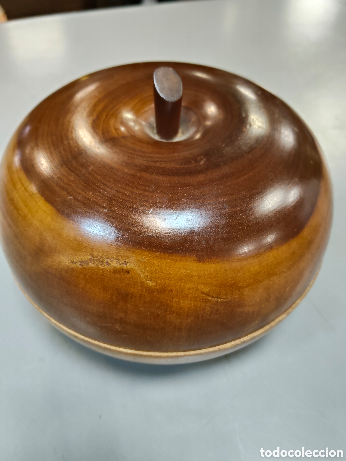 Vintage: Caja de madera en forma de manzana - Foto 1