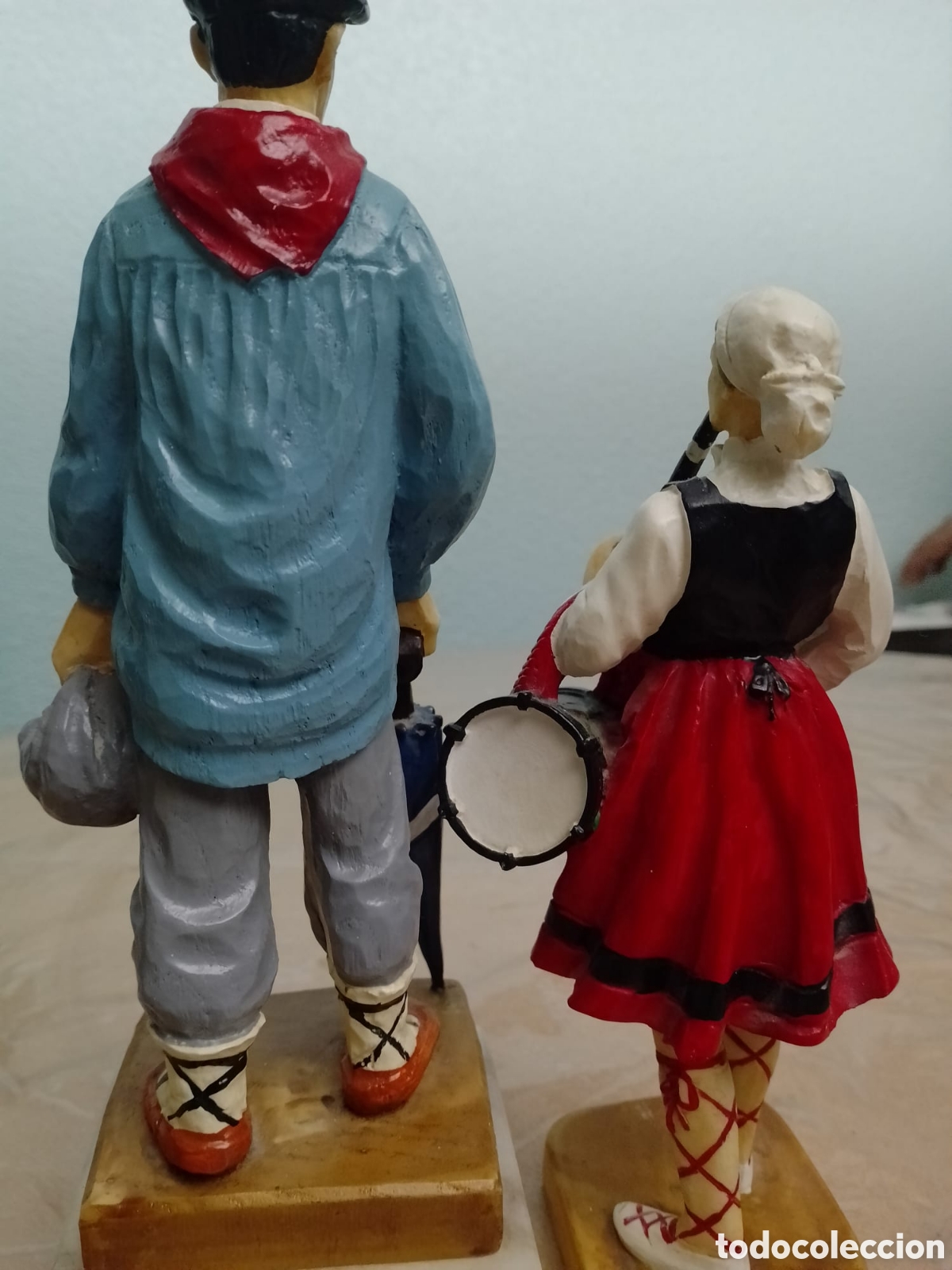 Vintage: Pareja con trajes t&iacute;picos Vascos - Foto 3