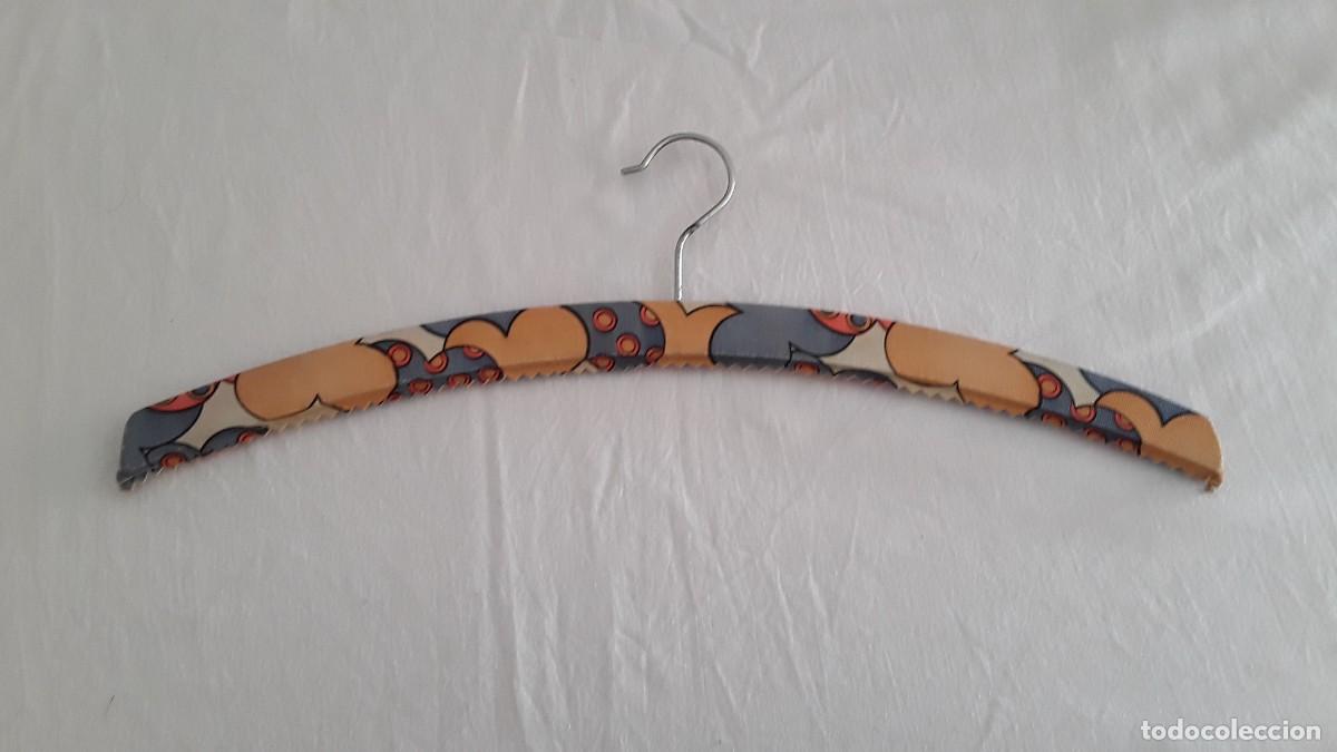 Vintage: Vintage.Lote de cuatro perchas - Foto 5