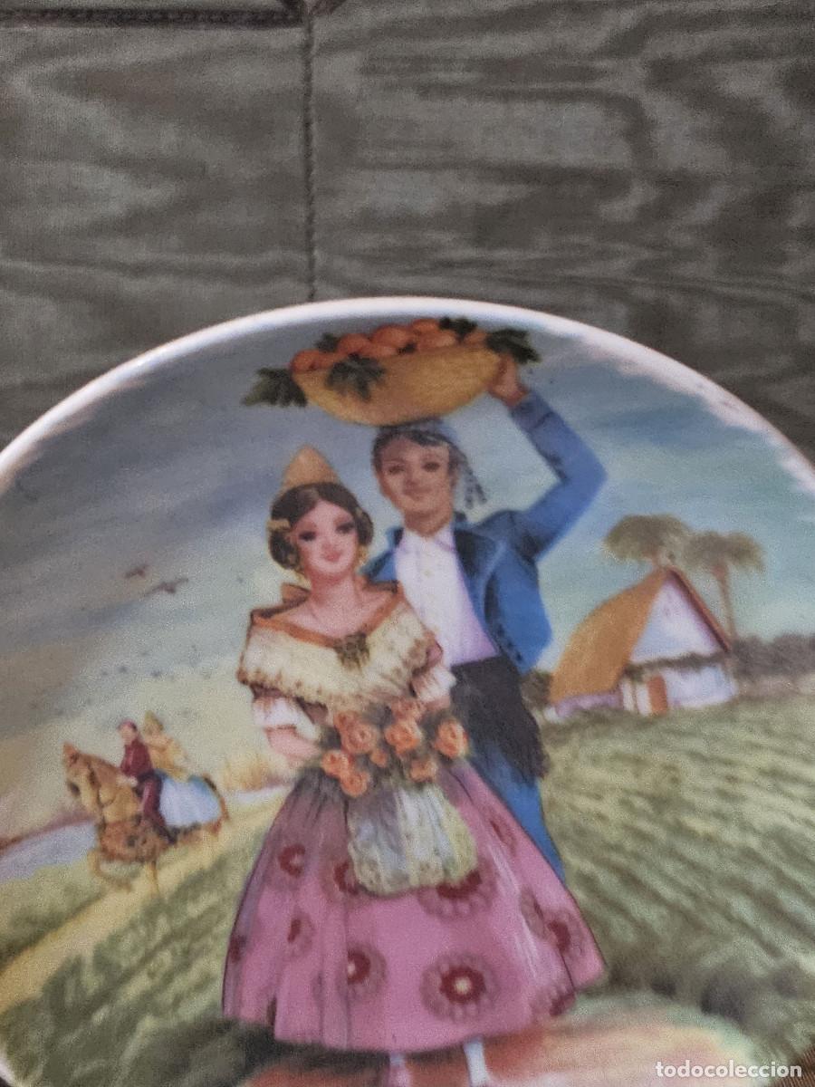 Vintage: peque&ntilde;o plato de valencia - Foto 2