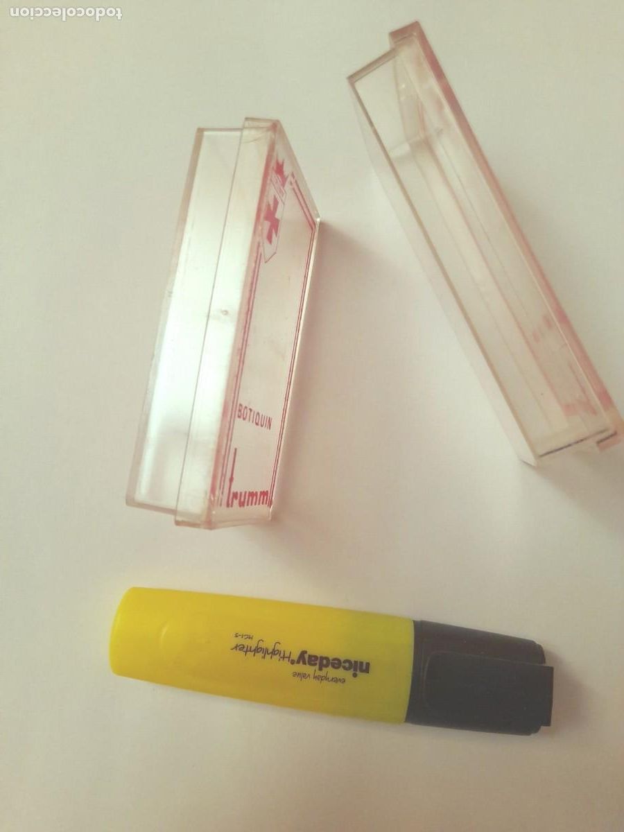 Vintage: 2 Cajitas pl&aacute;stico Botiquin TRUMM - Foto 2