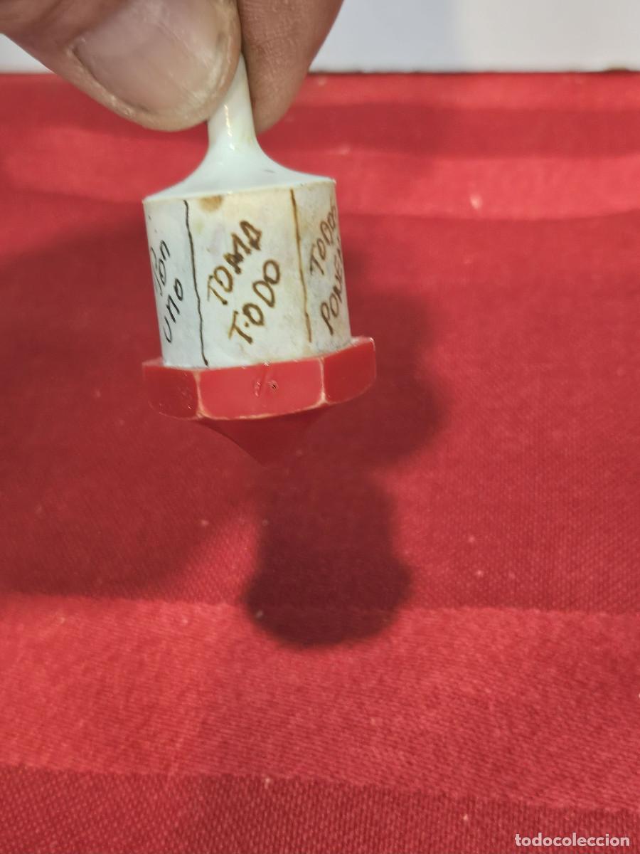 Vintage: trompo de juevo de madera - Foto 3