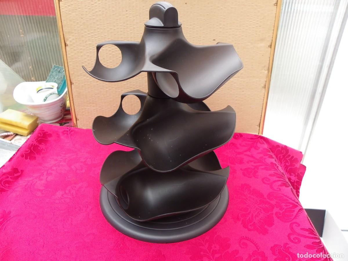 Vintage: Soporte botellas negro pl&aacute;stico - Foto 1