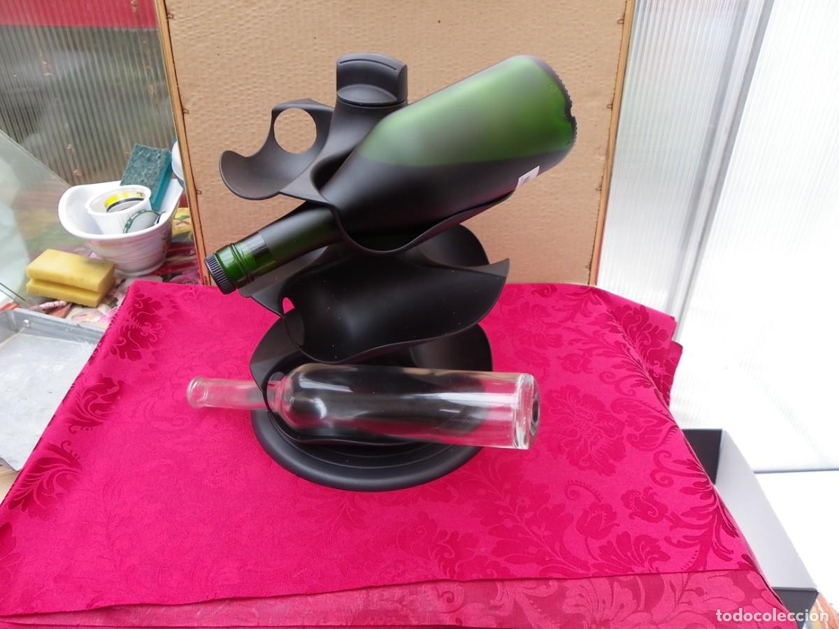 Vintage: Soporte botellas negro pl&aacute;stico - Foto 2