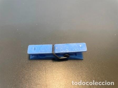 Vintage: PINZAS DE LA ROPA JABON ELENA - PLASTICO - Foto 3