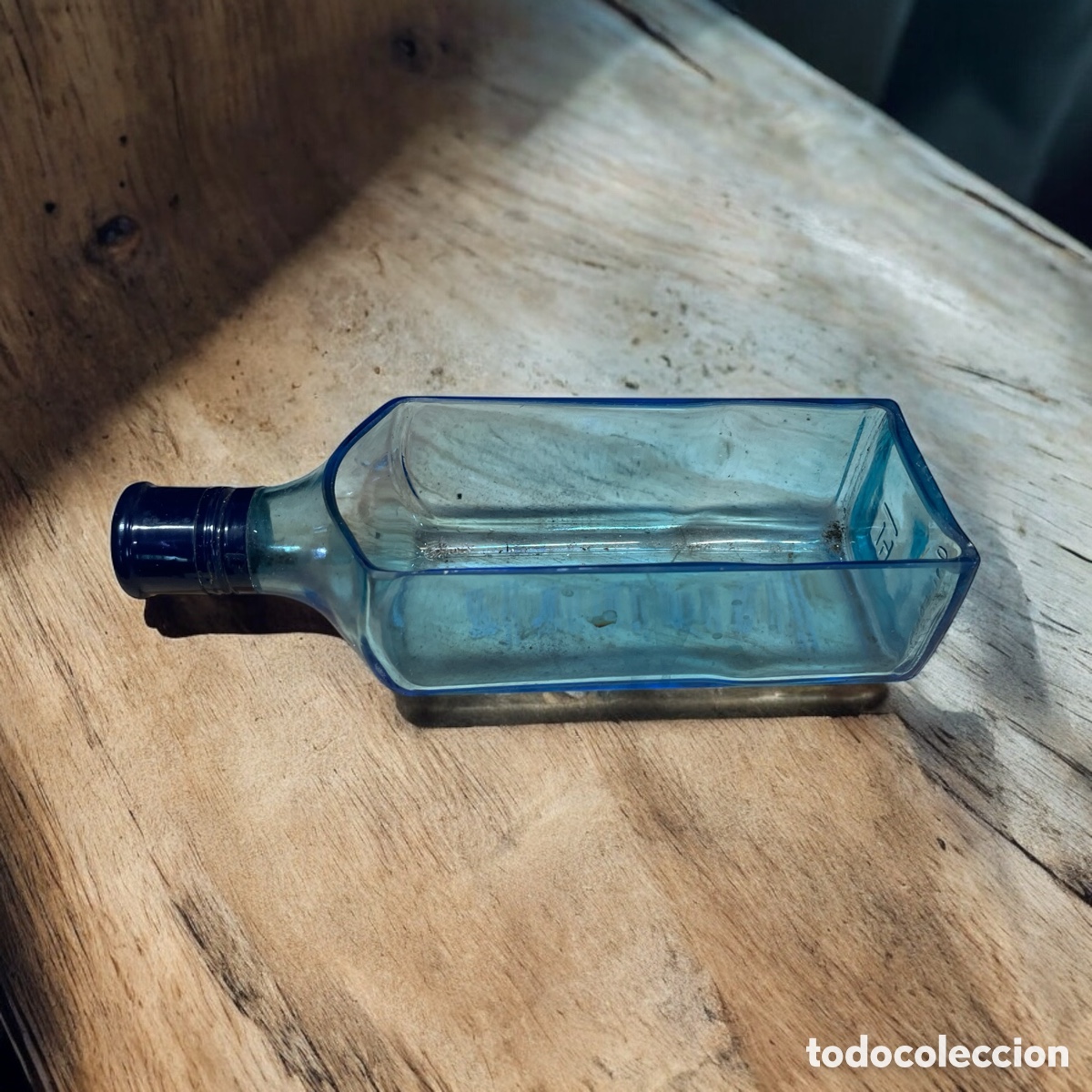 Vintage: Maceta para suculentas hecha con botella - Foto 1