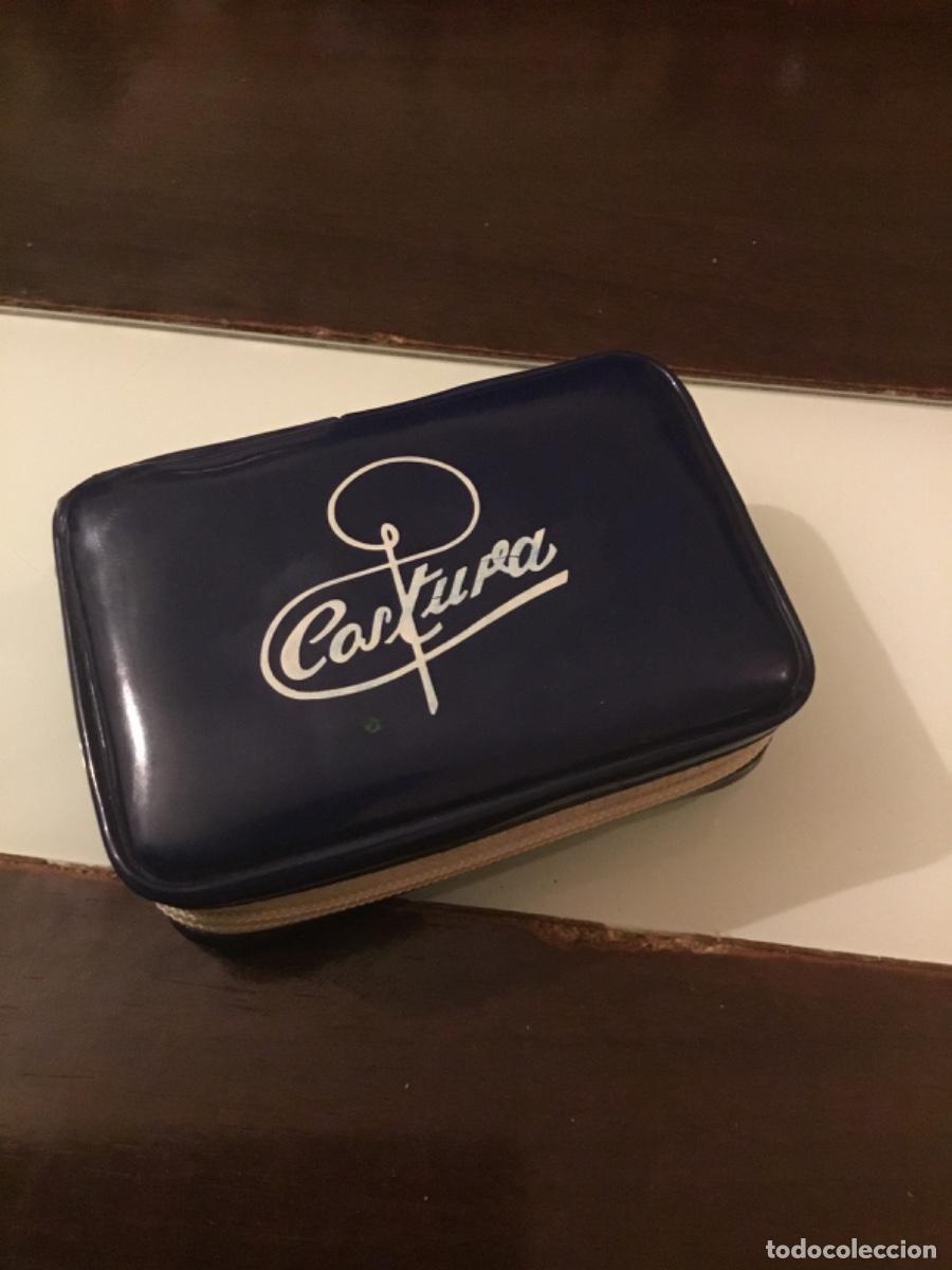 Vintage: Set de costura, Estuche azul - Foto 1