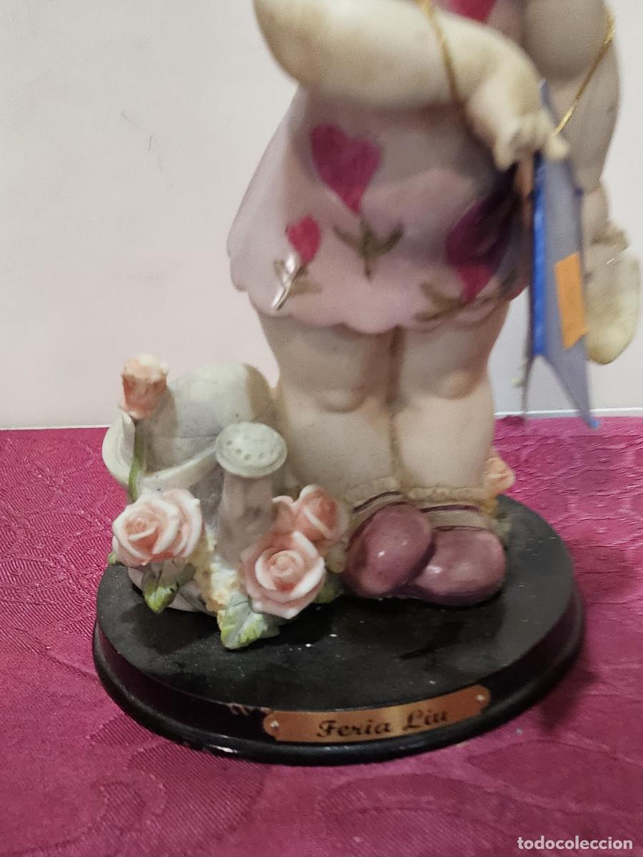 Vintage: figura de ni&ntilde;a en resina - Foto 2