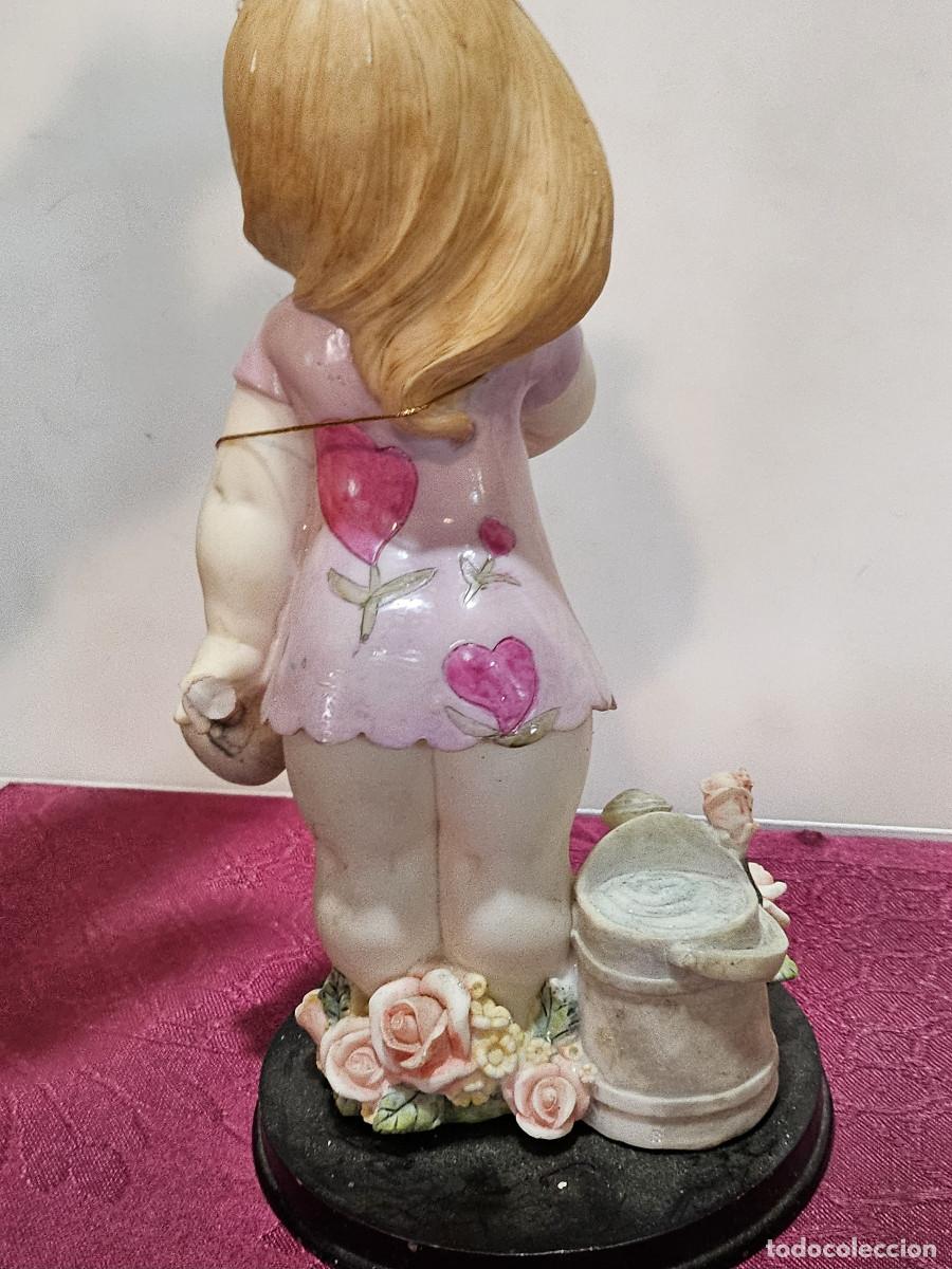 Vintage: figura de ni&ntilde;a en resina - Foto 6