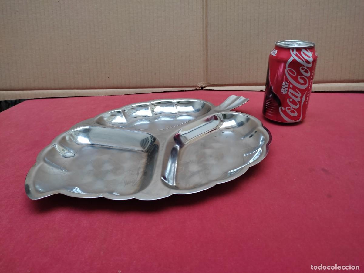 Vintage: bandeja de metal con 3 senos - Foto 1
