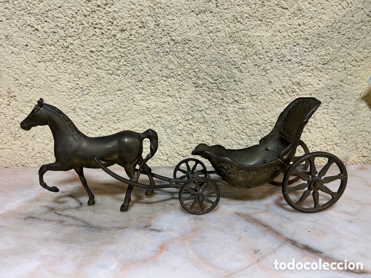 Vintage: Caballo con equipaje de lat&oacute;n - Foto 1