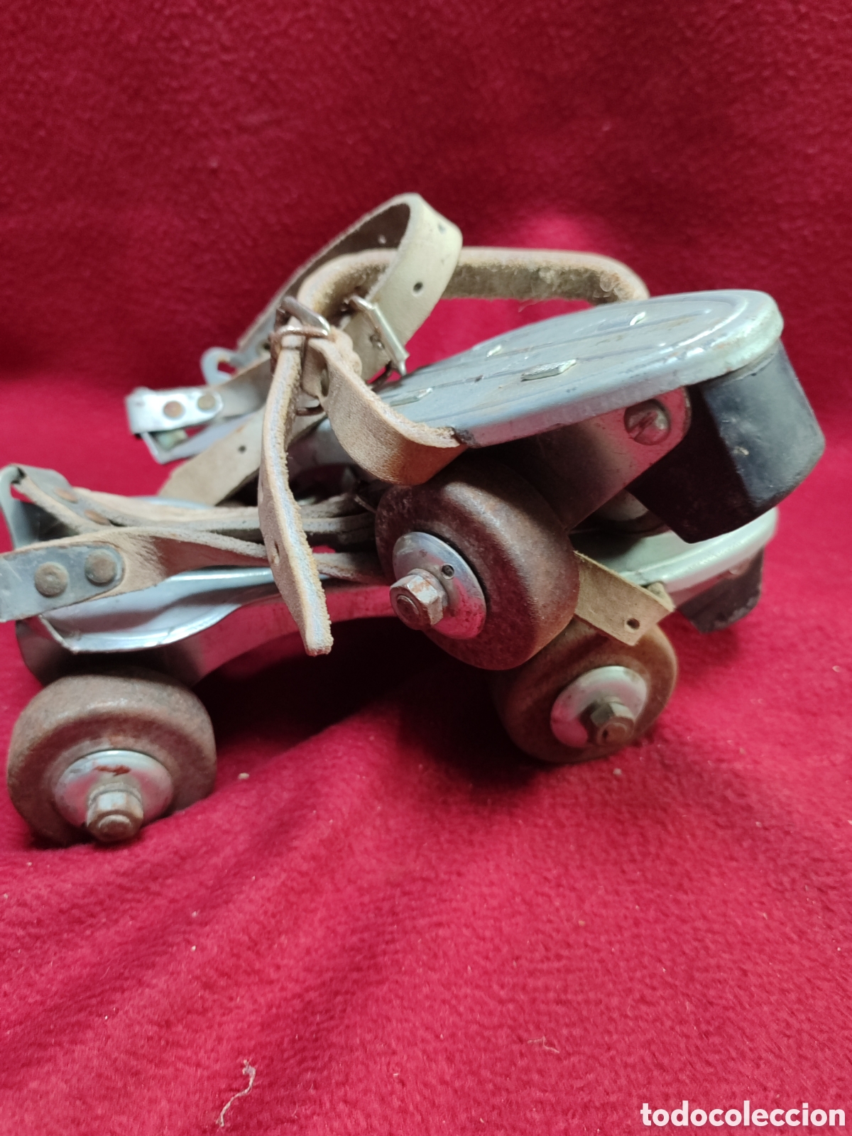 Vintage: Patines de metal, ruedas de hierro - Foto 1
