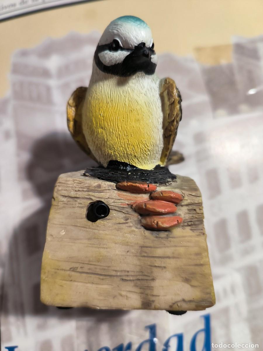 Vintage: PAJARO CANTOR CON DETECTOR DE PRESENCIA - Foto 1