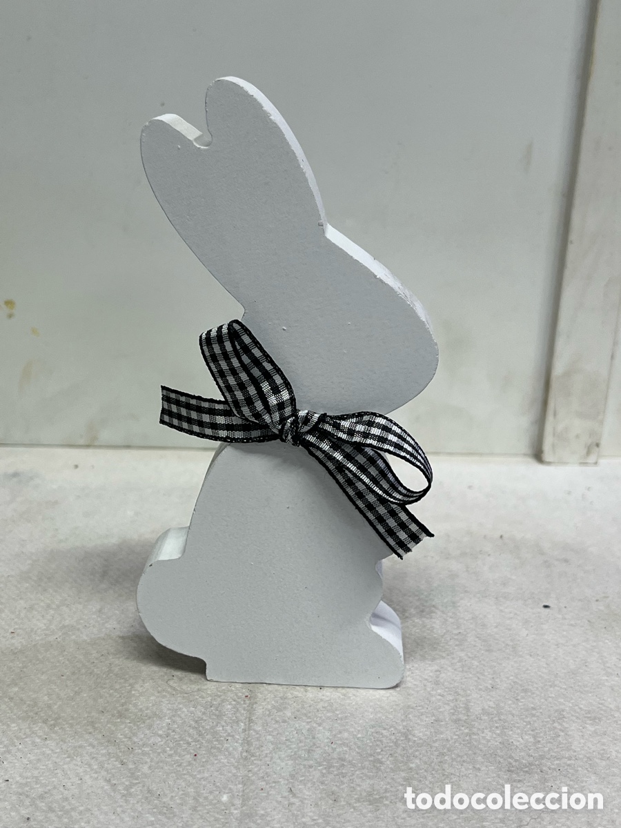 Vintage: Figura decorativa de conejo en madera blanco - Foto 1
