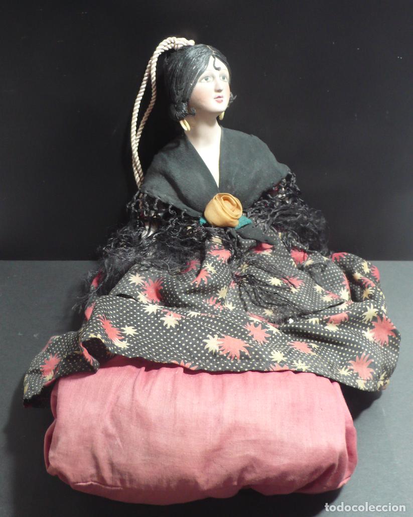 Vintage: MU&Ntilde;ECA ANTIGUA DE COLGAR - Foto 1