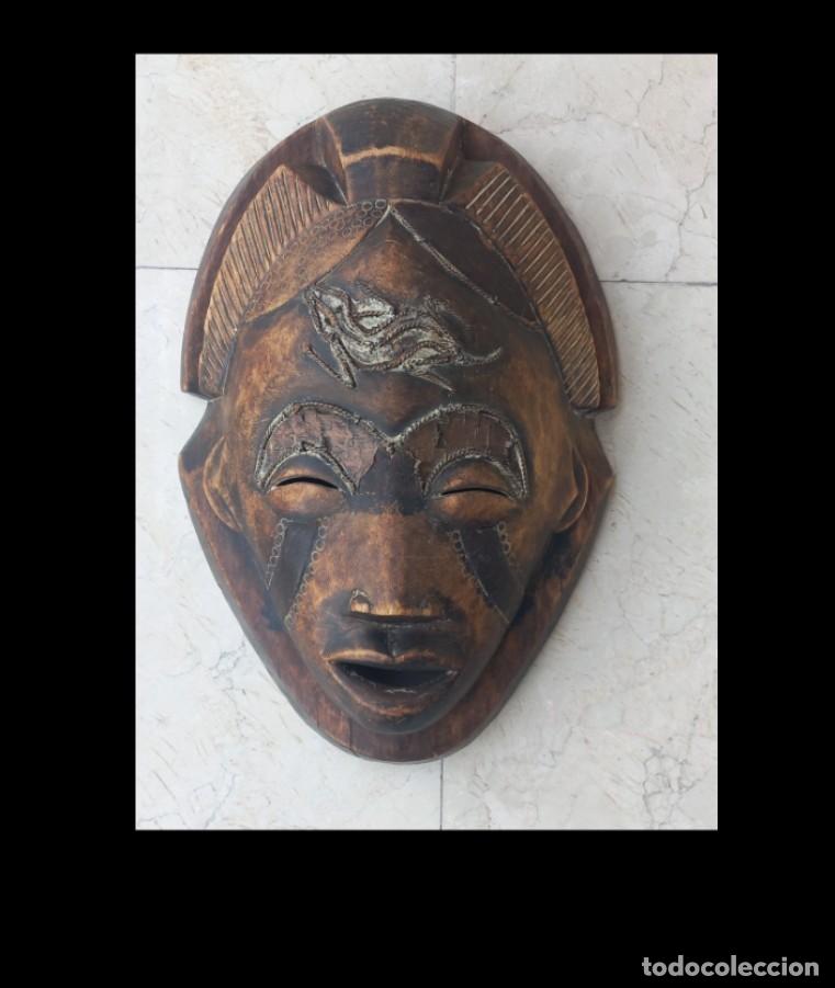 Vintage: M&aacute;scara Punu de Gab&oacute;n de Madera - Foto 2