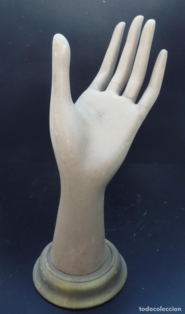 Vintage: MANEQUI PARA GUANTES - Foto 1