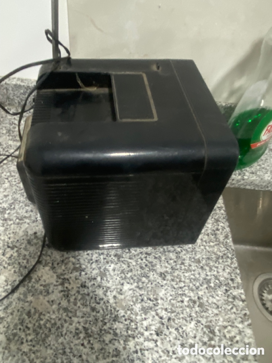 Vintage: Televisi&oacute;n peque&ntilde;a antigua - Foto 3