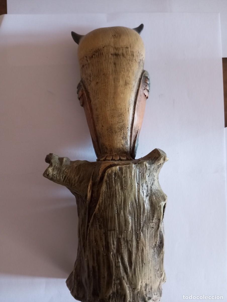 Vintage: FIGURA DE B&Uacute;HO DE RESINA - Foto 5