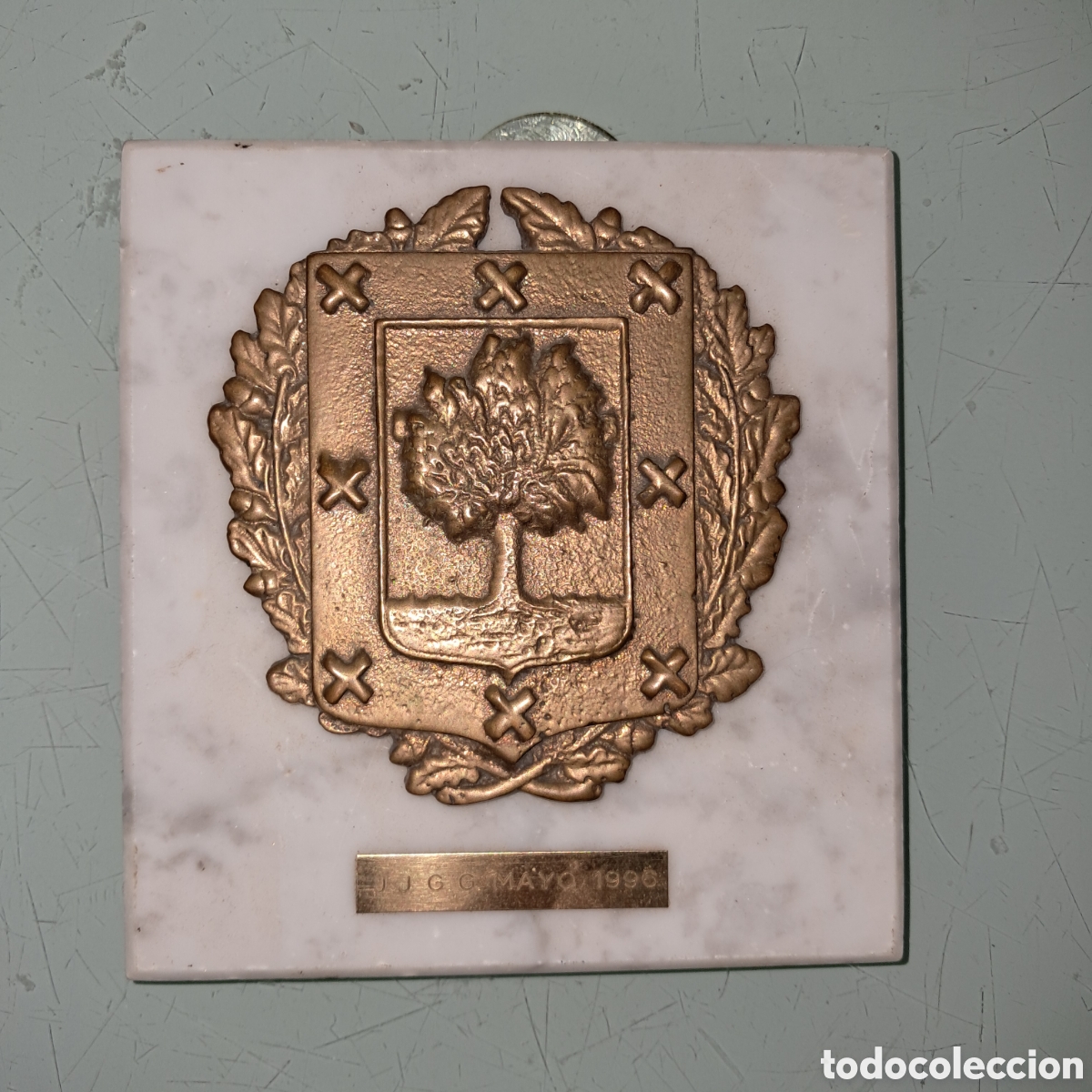 Vintage: Escudo en bronce del &aacute;rbol de Guernica - Foto 1
