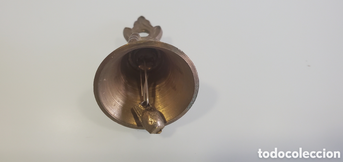 Vintage: Campana antigua de bronce decorada - Foto 3