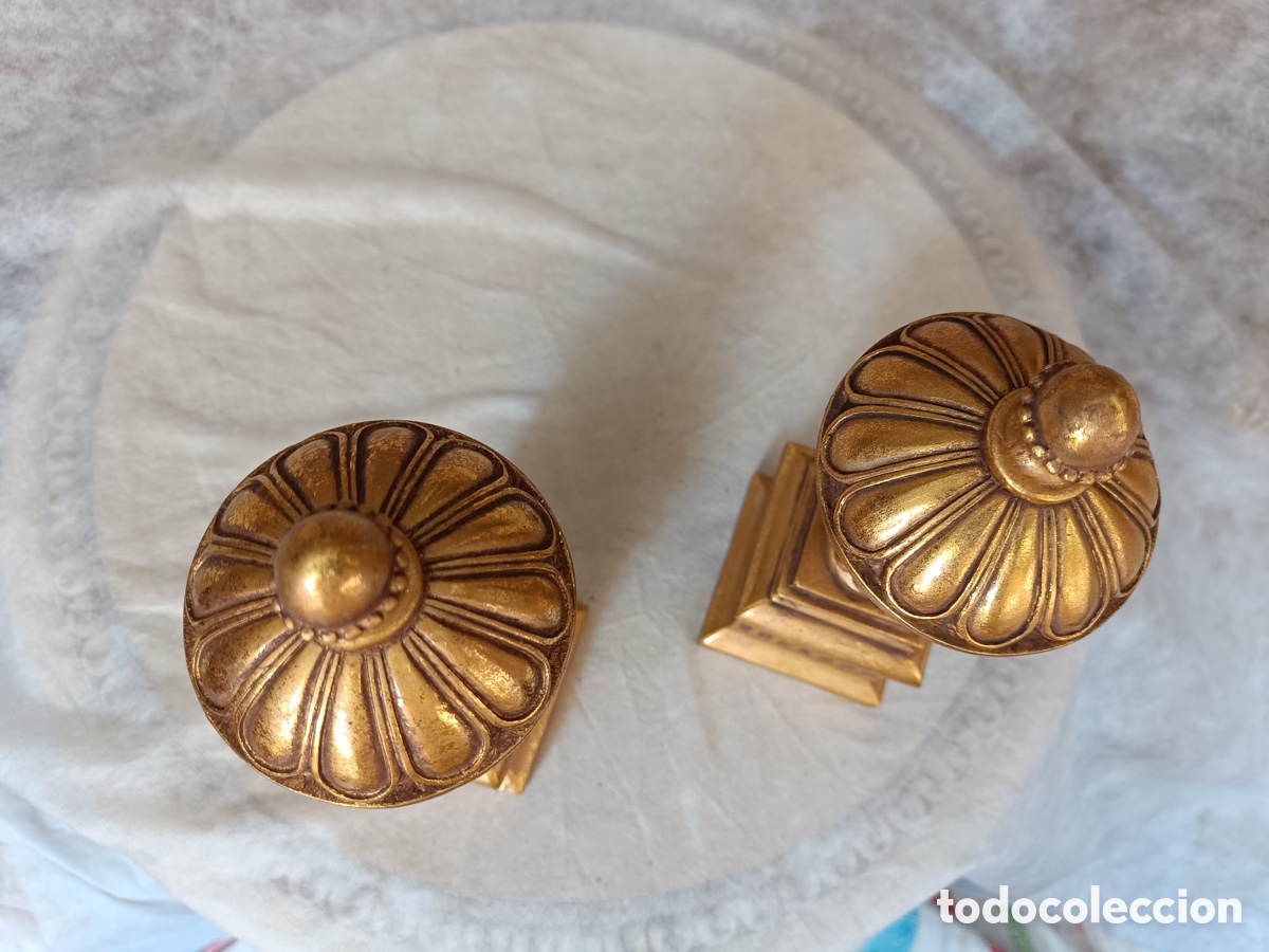 Vintage: 2 Torres Doradas Decorativas - Foto 3