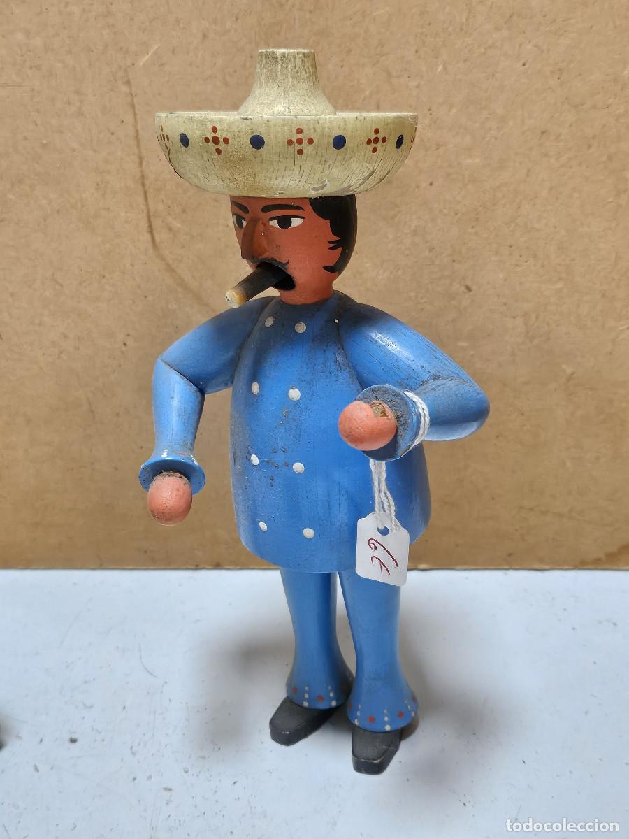 Vintage: figura mu&ntilde;eco de madera - Foto 1