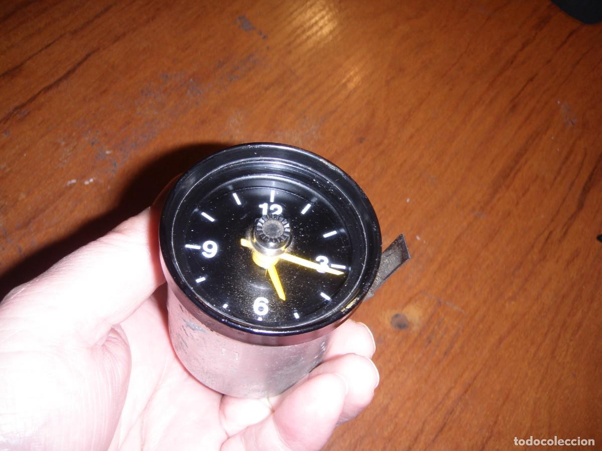 Vintage: RELOJ ANALOGICO FORD COCHE CLASICO FUNCIONANDO - Foto 2