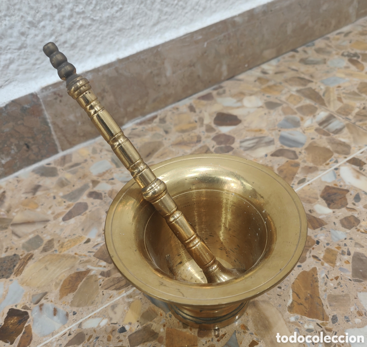 Vintage: Mortero de bronce con mano - Foto 3