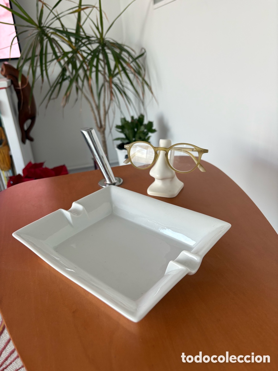 Vintage: cenicero rectangular de porcelana blanca - Foto 1
