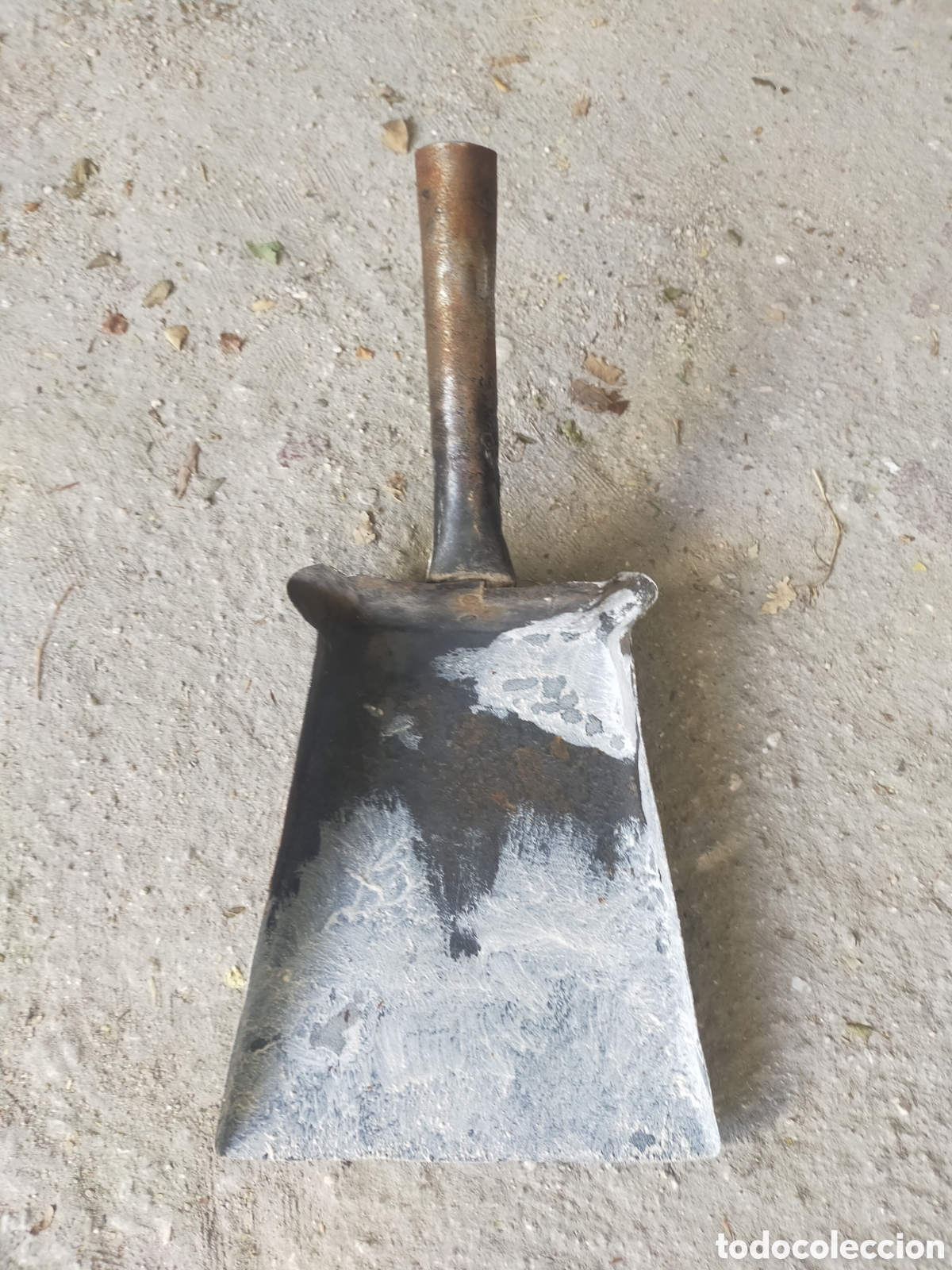 Vintage: Antiguo recogedor metalico