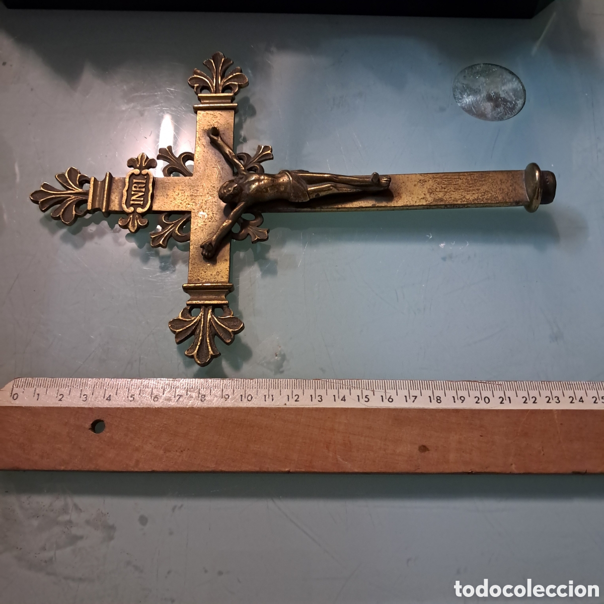 Vintage: Escudo en bronce 27 cm - Foto 2